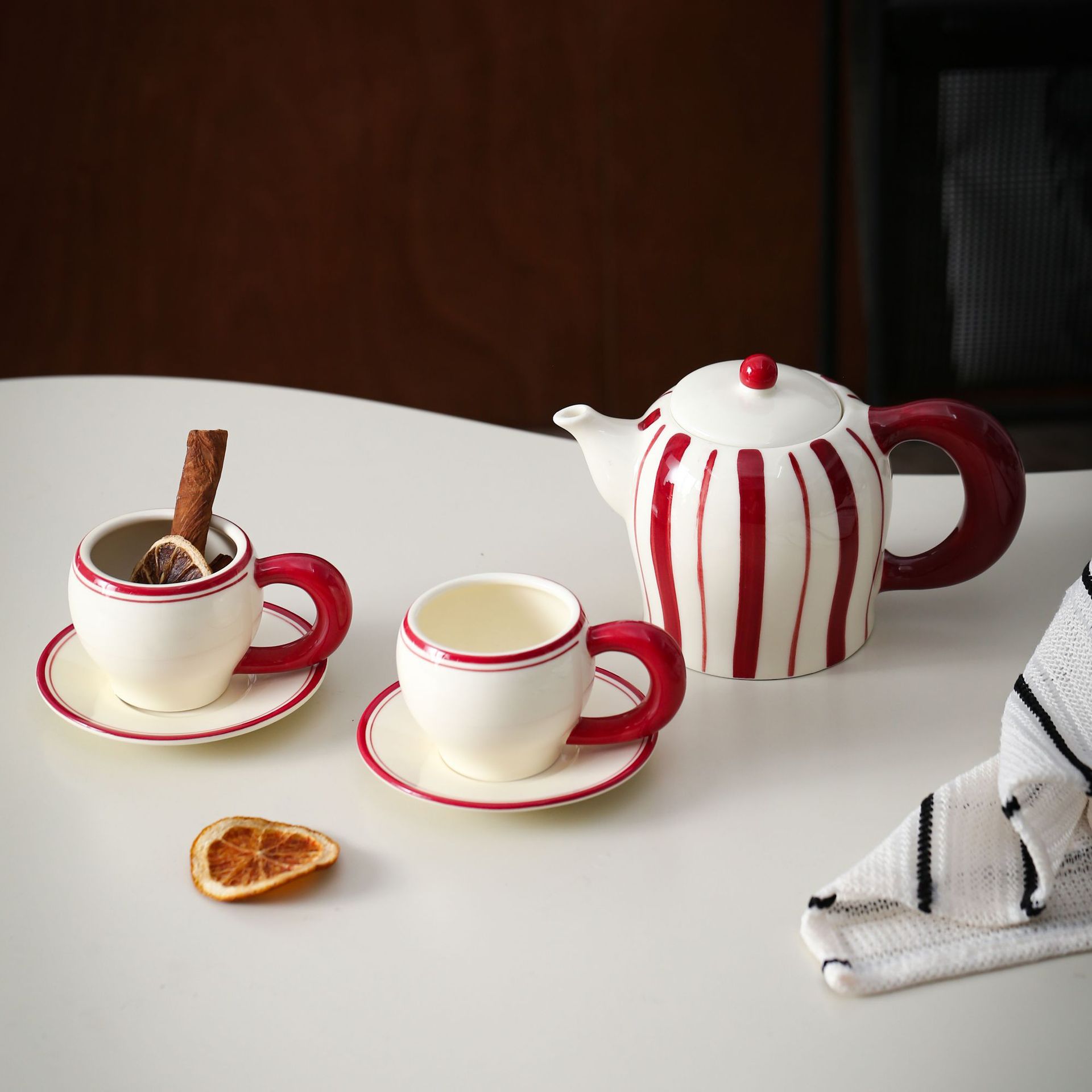 Coffee Tea Set - Vintage keramische koffiekop en schotelset met