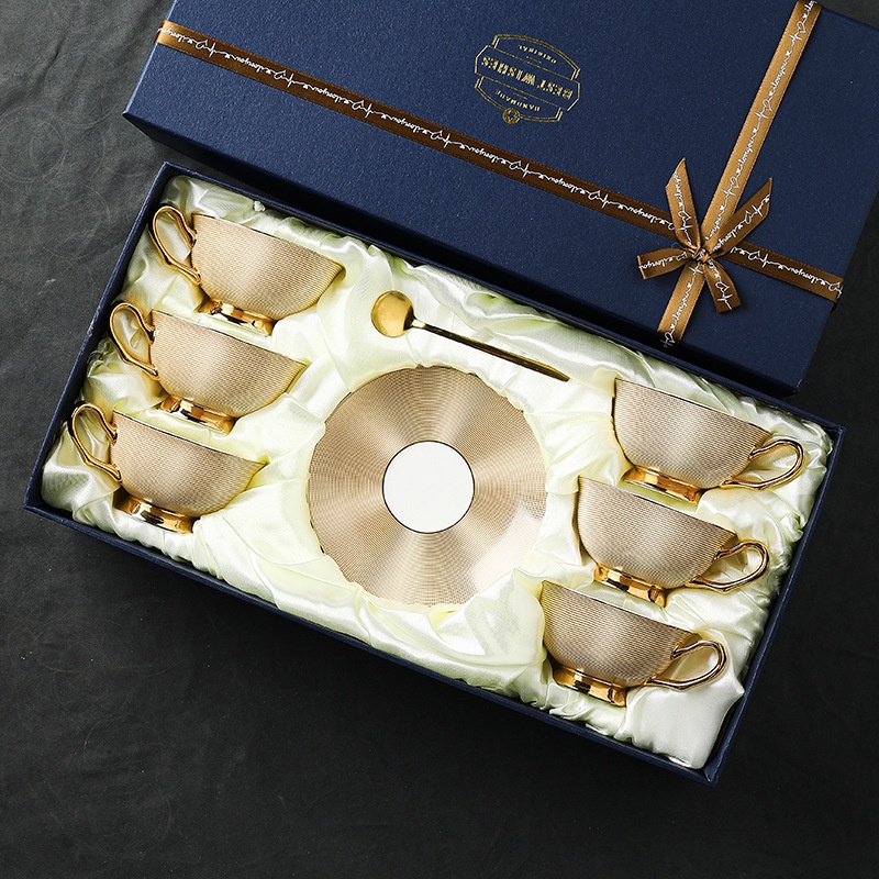 Minimalistische koffiekopjes e - Coffee Tea Set recensie en prijs